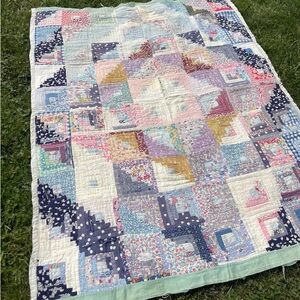 Vintage Log Cabin Tattered Antique Quilt Blanket 1940s Cotton Beautiful